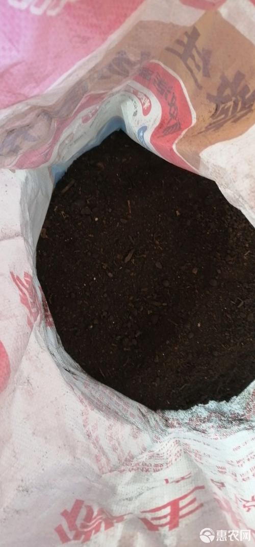 雞糞發酵有機肥肥效高,生產綠色有機農產品的好肥料!